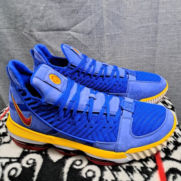 %Size 17 Nike Lebron XVI 16 SB SuperBron Racer Blue Varsity Red Gold White A 12 main image 4